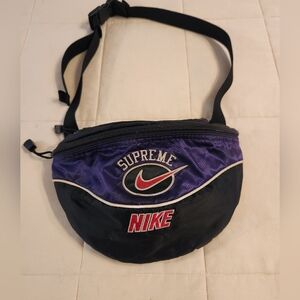 Supreme Nike Collaboration Men's Shoulder / Belt bag EUC Purple Black
